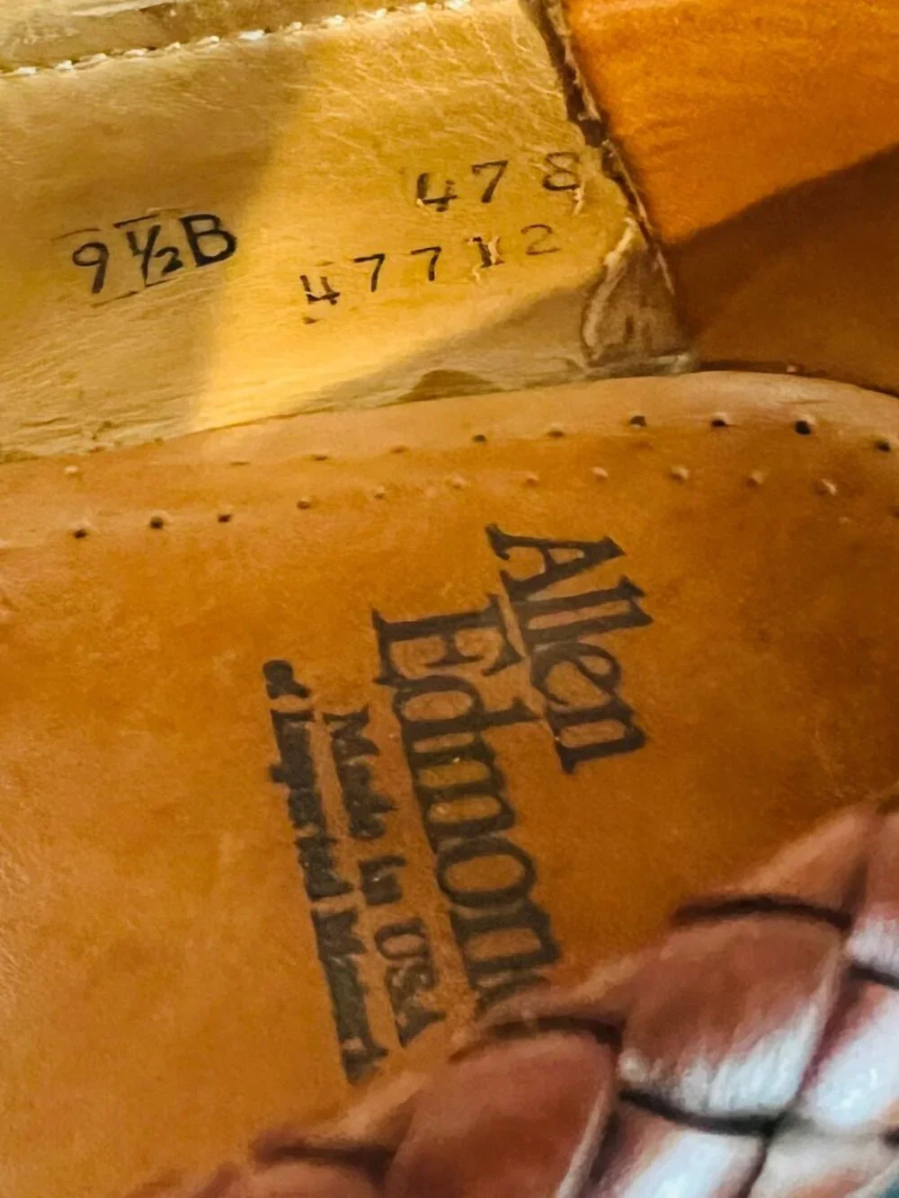 Allen Edmonds Maxfield tassel loafers SIze 9.5 B